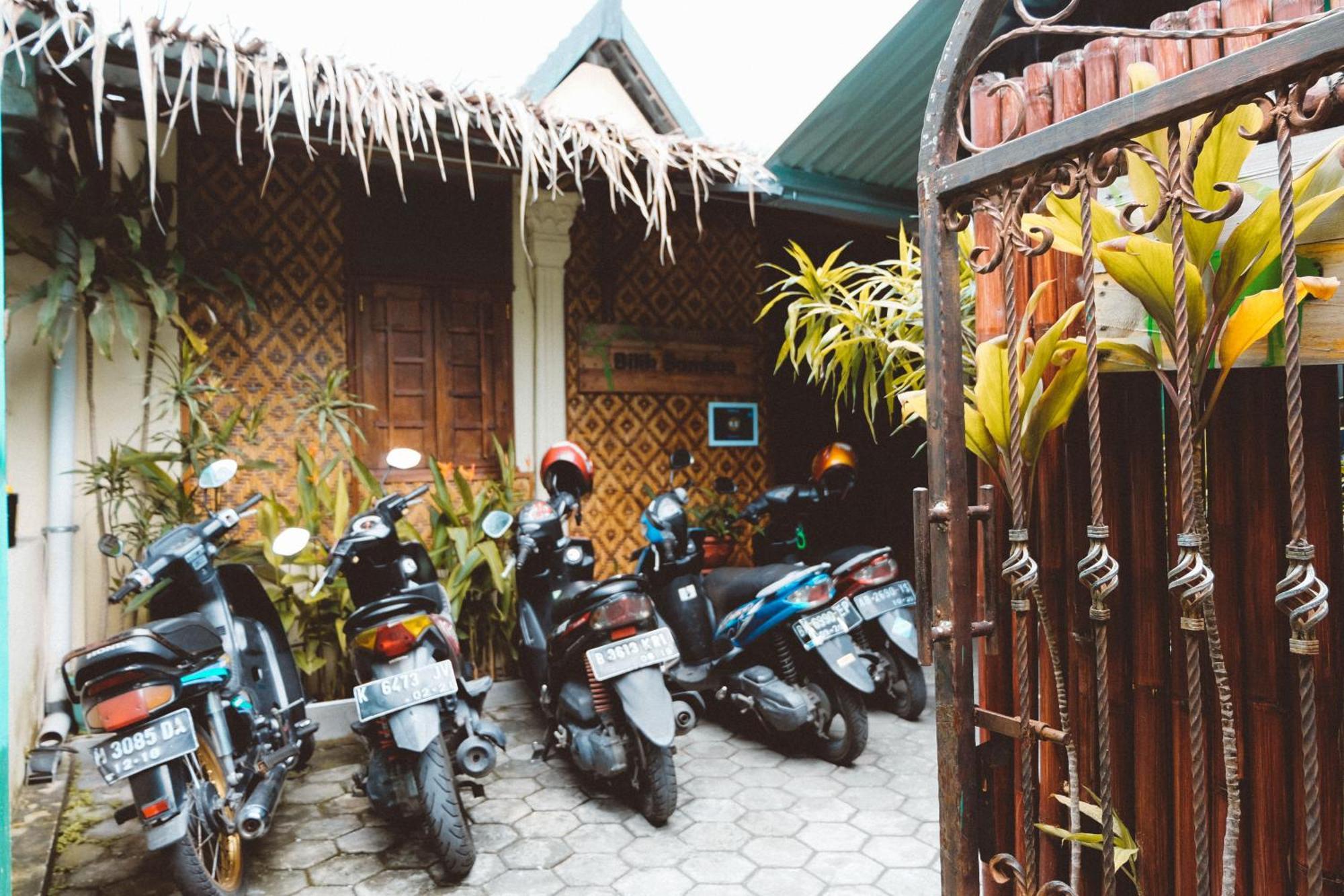 Glory Homestay Yogyakarta Bagian luar foto