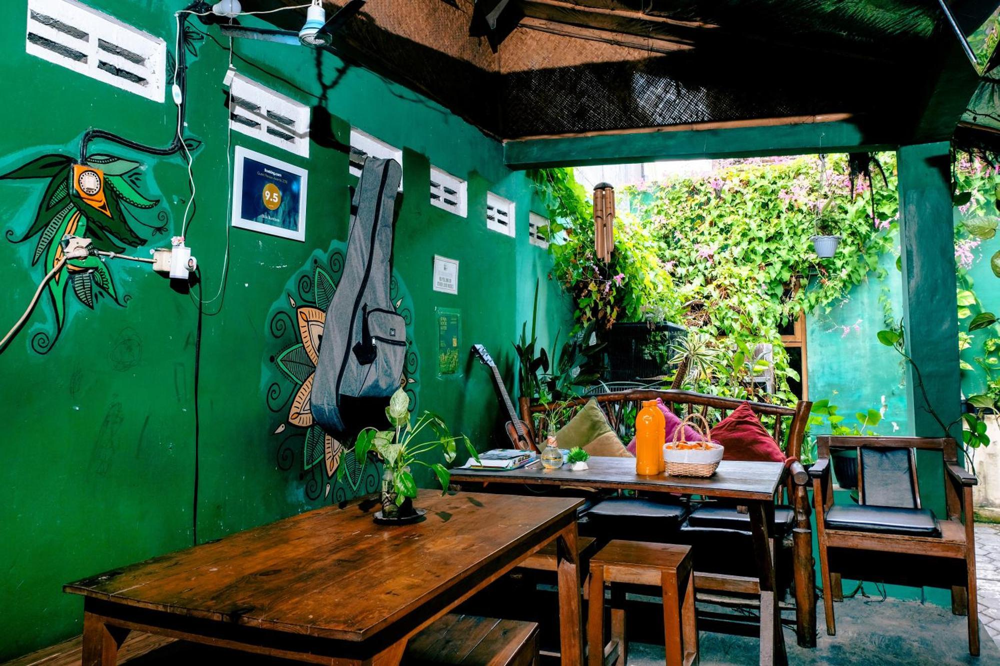 Glory Homestay Yogyakarta Bagian luar foto