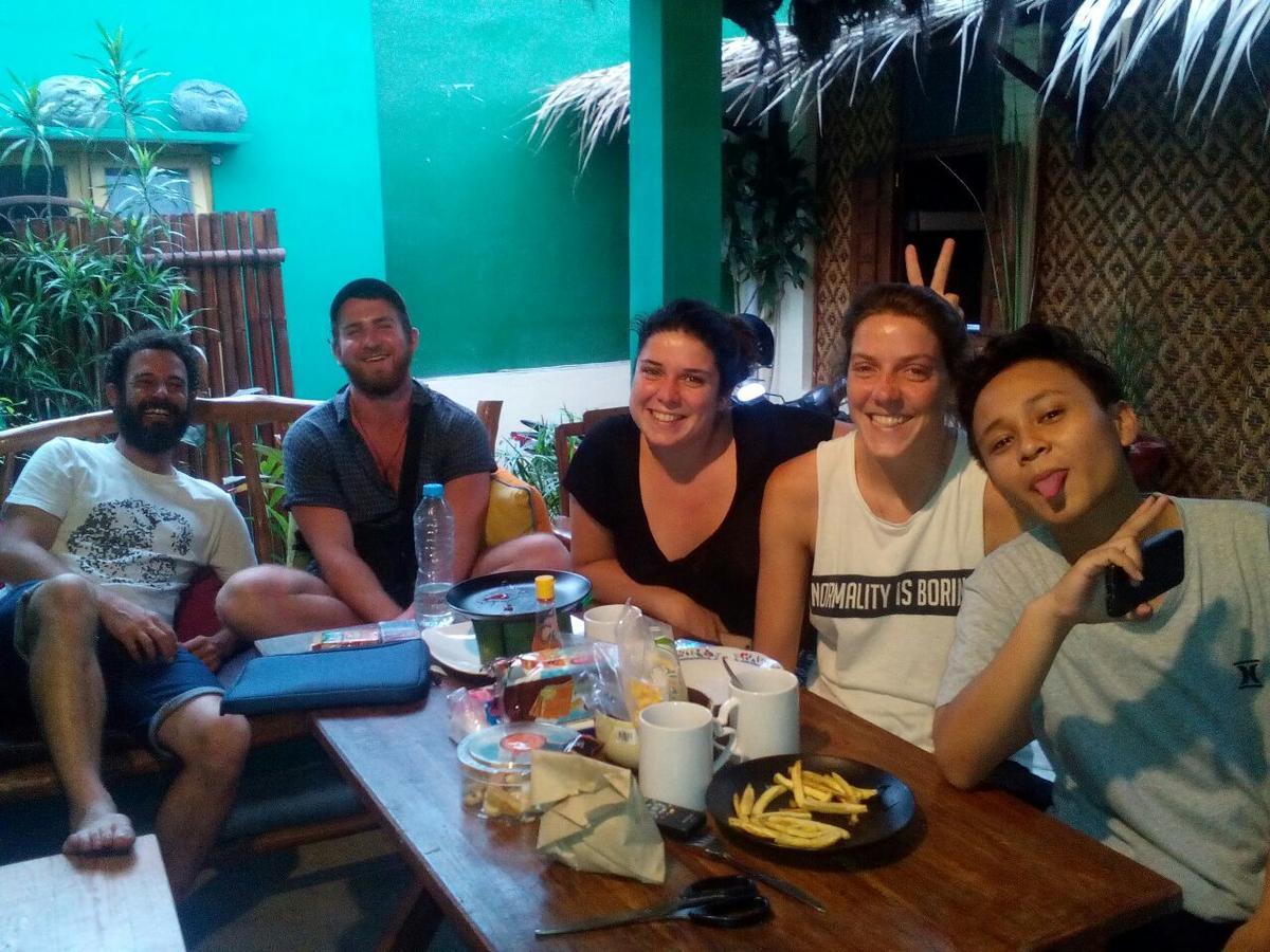 Glory Homestay Yogyakarta Bagian luar foto