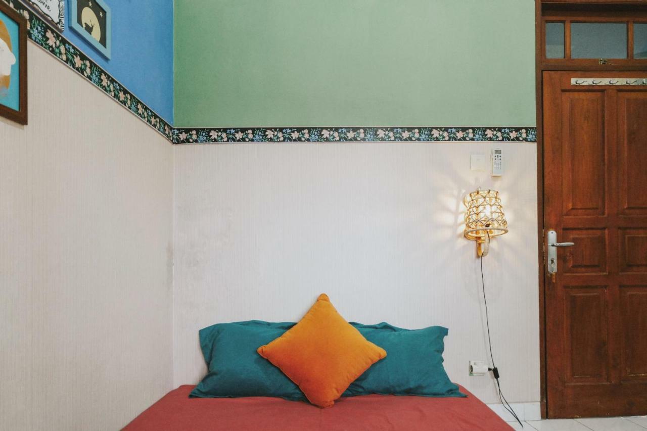 Glory Homestay Yogyakarta Bagian luar foto