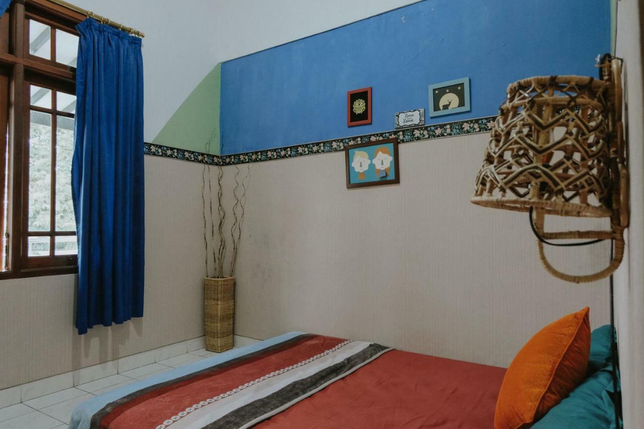 Glory Homestay Yogyakarta Bagian luar foto