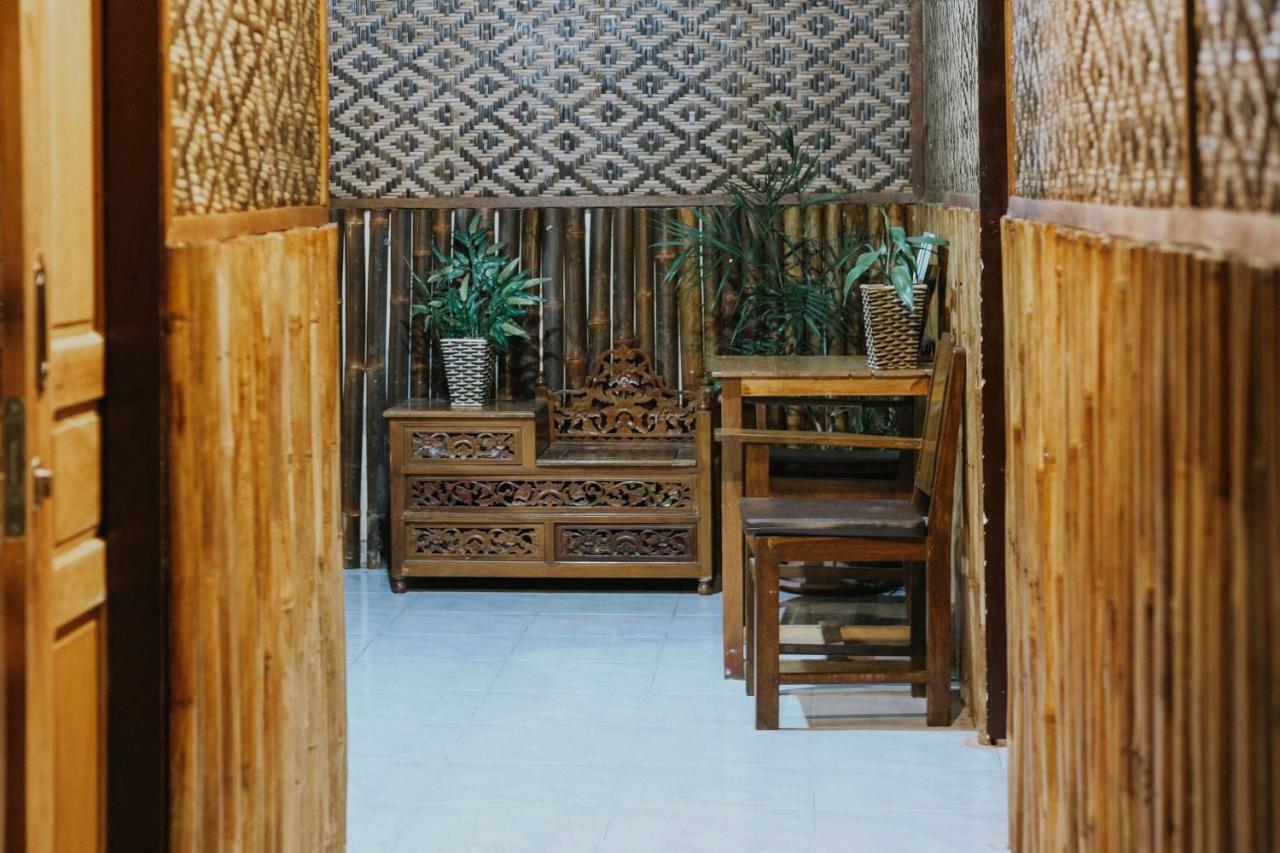 Glory Homestay Yogyakarta Bagian luar foto