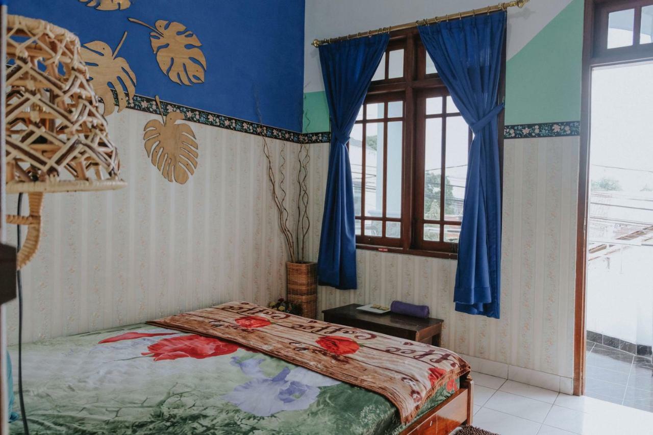 Glory Homestay Yogyakarta Bagian luar foto